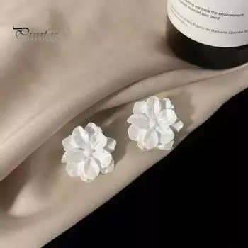 Женские серьги-гвоздики с цветами, антиаллергенные, антикоррозийные, легкие, изысканные, из нержавеющей стали, украшения для ушей, ювелирные изделия, женские серьги для выпускного вечера, вечерние вечеринки белый
