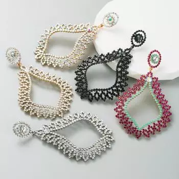 Женские серьги-капли из сплава, инкрустированные цветными кристаллами, преувеличенные длинные серьги со стразами, темпераментные серьги высокого качества OneSize чёрный
