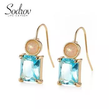 Женские серьги-подвески SODROV золотого цвета с квадратным синим цирконием