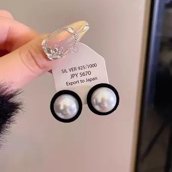 Женские серьги с черным флокированным жемчугом в стиле ретро в стиле Гонконга: Элитная, легкая роскошь A2140 чёрный