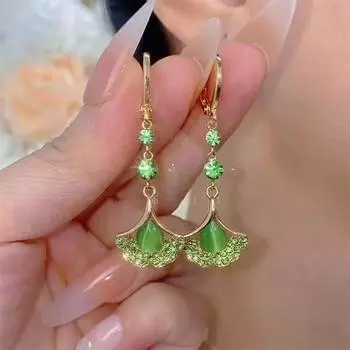 Женские серьги с зеленым камнем и цирконием, легкие элегантные серьги с подвесками