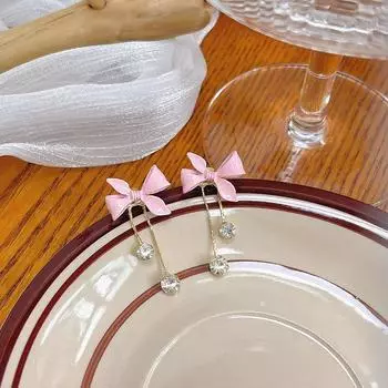 Женские серьги Sweet Pink с длинными кисточками и блестящим цирконом в виде банта розовый