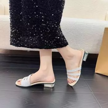 Женские серебряные тапочки большого размера, простые летние новые модели на рынке, для банкетов на открытом воздухе, для свиданий, универсальная женская обувь 36