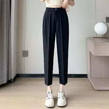 Женские шаровары свободного покроя — легкие летние брюки с драпировкой и непринужденной посадкой.