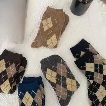 «Женские шерстяные носки средней длины в стиле ретро — толстые, теплые, с ромбовидным узором коричневого цвета для осени и зимы» One Size чёрный