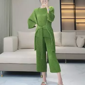 Женские широкие брюки и топ с плиссировкой Pineapple: Шикарный и стильный комплект из двух частей One size fits 45-75 kg темно-серого