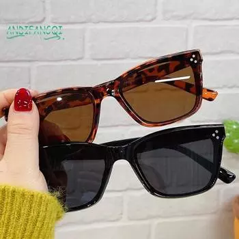 Женские солнцезащитные очки в квадратной оправе — простой стиль, классический ретро, прозрачные линзы, солнцезащитные, сверхлегкие, защита от ультрафиолета, идеально подходят для активного отдыха C