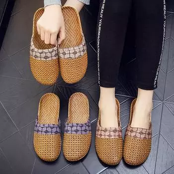 Женские соломенные тапочки в стиле ретро с закрытым носком 35 белый