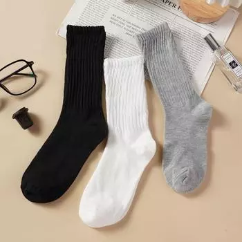 Женские средние чулки однотонные вертикальные полоски простые повседневные универсальные спортивные мягкие чулки one size чёрный