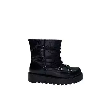 Женские стильные зимние сапоги на зиму