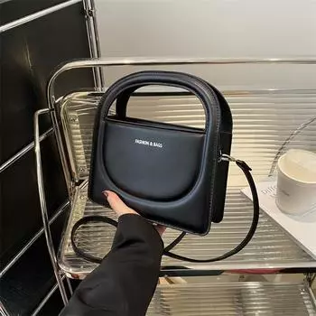 Женские сумки Модные сумки Индивидуальность и креативность Маленькие квадратные сумки Иностранный стиль Универсальные сумки-мессенджеры через плечо красный