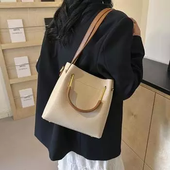 Женские сумки на распродаже, новые, через плечо, универсальные, бесплатная доставка, хит продаж, модная маленькая квадратная сумка, женская сумка