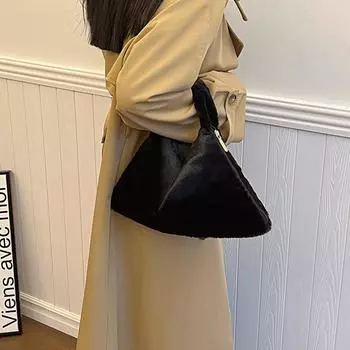 Женские сумки, плюшевые сумки, плюшевые сумки, нишевые сумки через плечо в иностранном стиле, модные и универсальные сумки подмышками хаки