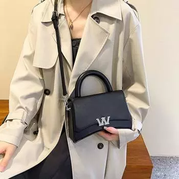 Женские сумки Роскошные дизайнерские сумки через плечо Diamond Simple Small Square Bags New Texture Top-hand-hand Кошельки Messenger Bag