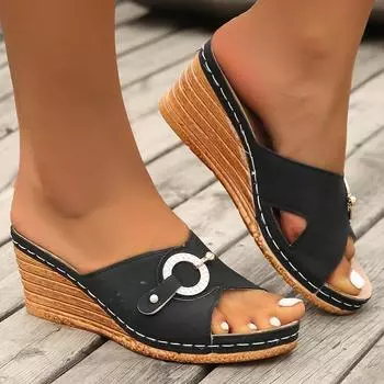 Женские тапочки 2024 года, новые летние повседневные босоножки на танкетке, пляжные тапочки для улицы, женские ортопедические тапочки, большие размеры 36 бежевый