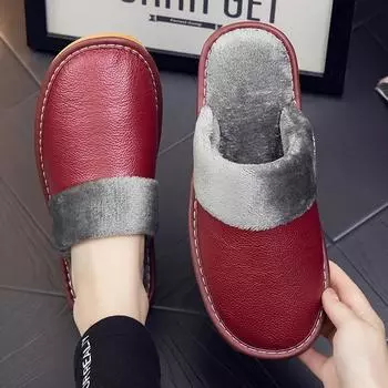 Женские тапочки 2024 года, новые зимние тапочки из искусственной кожи, теплые домашние тапочки, водонепроницаемая домашняя обувь, унисекс, теплые кожаные тапочки 35-36 красный