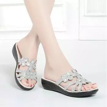 Женские тапочки, блестящие летние тапочки на танкетке, большие размеры, повседневные женские шлепанцы, модные женские шлепанцы для мам 35 слоновая кость