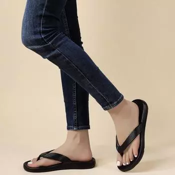 Женские тапочки EV с клипсой для пляжа, для пар, амортизирующая поддержка свода стопы, классные тапочки для мужчин, шлепанцы больших размеров 36-37 белый