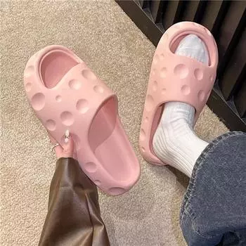 Женские тапочки из ЭВА на толстой подошве 2024 года, летняя новинка премиум-класса для ванной комнаты, мягкая подошва, противоскользящая, дышащая, удобная обувь 36 зелёный