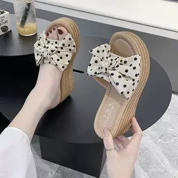 Женские тапочки Kawaii Shoes для женщин Junior Slides Cute Height Sandals in Sale 39 Eva Chic and Elegant Waterproof 2024 Luxury 33