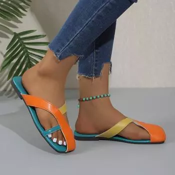 Женские тапочки, летние модные кожаные водонепроницаемые пляжные сандалии с открытым носком, повседневные универсальные женские тапочки на плоской подошве, подходящие по цвету 36 зелёный