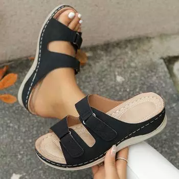 Женские тапочки на платформе Новые летние модные сандалии с открытым носком Легкие тапочки Дышащие туфли на танкетке Шлепанцы Женские Zapatos De Mujer 36 чёрный
