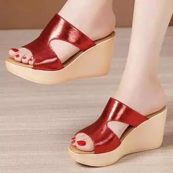 Женские тапочки на танкетке, модельные туфли на высоком каблуке, повседневные удобные сандалии, лето 2024, пляжные прогулочные шлепанцы, уличные шлепанцы, женские 35 чёрный