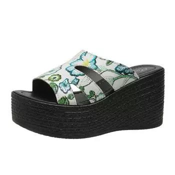 Женские тапочки на танкетке, новые летние босоножки на платформе с цветочным принтом, уличные с открытым носком, на высоком каблуке, тапочки, шлепанцы, женские, Zapatos De Mujer 35