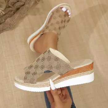 Женские тапочки на танкетке, удобные, легкие, модные сандалии, лето 2024, новые, повседневные, пляжные тапочки, популярные женские тапочки 36 верблюд