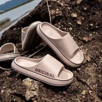 Женские тапочки с надписью, пляжные шлепанцы, однотонные мужские сандалии на толстой подошве, домашняя противоскользящая обувь для ванной комнаты, летние сандалии для пар 36-37 (suitable for sizes 35-36)