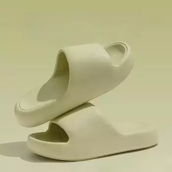 Женские тапочки с толстой подошвой, создающей ощущение, будто наступаешь на какашки, противоскользящие и не впитывающие запахи. Летний дом и отдых пара сандалии 36-37 зелёный