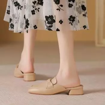 Женские тапочки, высокие туфли для женщин, нескользящие резиновые сандалии, в продаже, шикарные и элегантные сандалии оптом 34