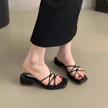 Женские тапочки женская летняя одежда новые босоножки на среднем каблуке французский темперамент нежный стиль феи с юбкой босоножки на толстом каблуке 35 чёрный