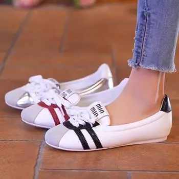 Женские теннисные кроссовки на плоской подошве, модные разноцветные туфли на шнуровке для женщин, весенне-осенние уличные кроссовки для женщин Zapatos De Mujer 35 белый