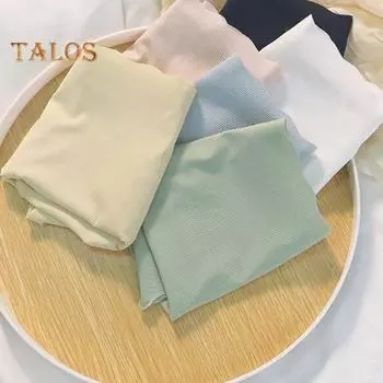 Женские трусы, бесшовные однотонные ледяные шелковые мягкие дышащие быстросохнущие, с низкой талией, впитывающие влагу, эластичные женские трусы, спортивные трусы женские L чёрный