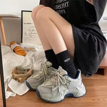 «Женские туфли для пап в стиле ретро на толстой подошве от Чжао Луси»: Универсальные повседневные кроссовки в гонконгском стиле. 39 светло-серый