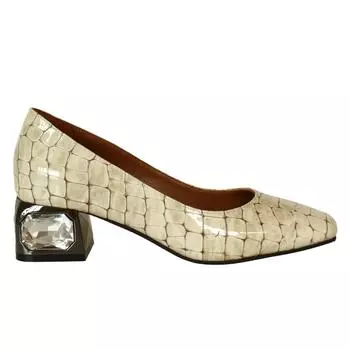 Женские туфли из натуральной кожи на низком каблуке