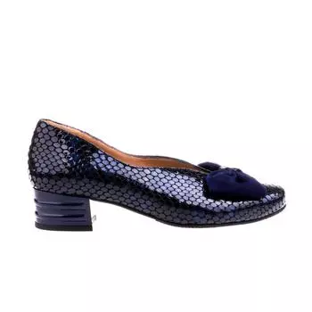 Женские туфли из натуральной кожи на низком каблуке