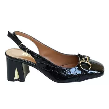 Женские туфли из натуральной кожи на низком каблуке