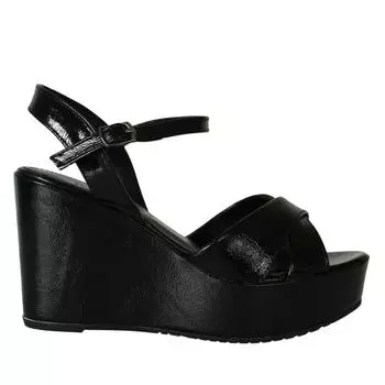 Женские туфли из веганской кожи на танкетке