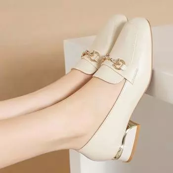 Женские туфли-лодочки на низком каблуке, лоферы без шнуровки, пенни-лоферы на массивном каблуке для женщин, удобные деловые повседневные деловые туфли с круглым носком и металлической цепочкой