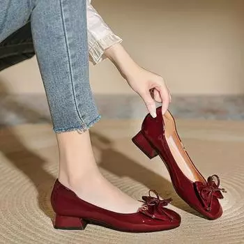 Женские туфли-лодочки на низком каблуке, новая модная женская обувь, красные свадебные туфли, бант, квадратный носок, толстый каблук, высокий каблук 35 бордовый