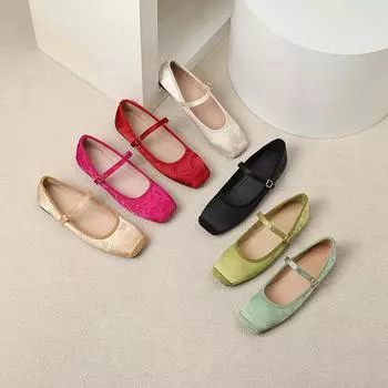 Женские туфли Мэри Джейн на плоской подошве с регулируемым ремешком. Удобная женская обувь с квадратным закрытым носком. Модные туфли. Повседневные балетки на плоской подошве. 35 чёрный