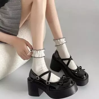 Женские туфли Мэри Джейн на высоком каблуке 2024 года, новые модные туфли на открытом воздухе с пуговицами и бантом, с неглубоким горлом, женские туфли 35 бежевый