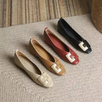 Женские туфли на массивном низком каблуке. Удобные повседневные балетки с квадратным закрытым носком. Удобные туфли-лодочки. Туфли на плоской подошве для женщин. Рабочие туфли на плоской подошве. 34 чёрный