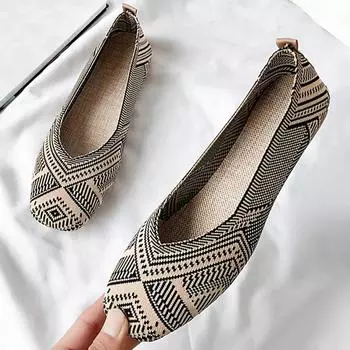 Женские туфли на плоской подошве 2024 года, новые дышащие трикотажные женские повседневные мокасины слипоны с неглубоким повседневным квадратным носком, туфли-лодочки на плоской подошве, туфли для вождения 35