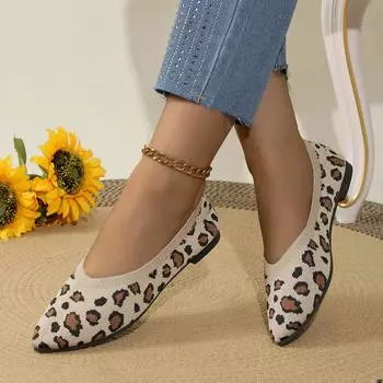Женские туфли на плоской подошве 2024 года, новые весенне-осенние модные повседневные удобные туфли-лоферы на низком каблуке с острым носком, туфли в стиле Лолиты, кроссовки больших размеров 36 цветной печати леопарда