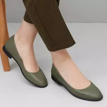 Женские туфли на плоской подошве из натуральной кожи цвета хаки с круглым носком на плоской подошве