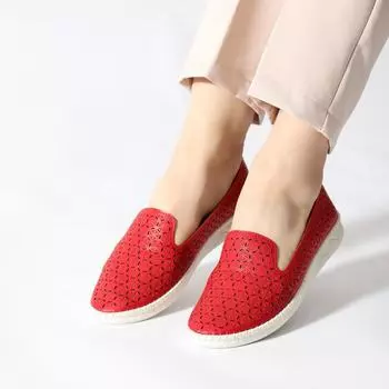 Женские туфли на плоской подошве Laser Tongue