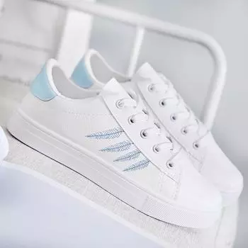 Женские туфли на плоской подошве весна-осень новые женские туфли маленькие белые туфли корейская версия трендовые низкие повседневные туфли студенческие туфли на плоской подошве свежие женские 36